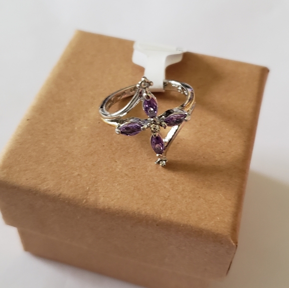 Beautiful Inscripted Silver Cross Ring, sz 8, NWT - Picture 2 of 4